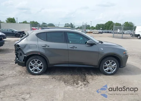 2024 Dodge Hornet R/T Eawd z USA, uszkodzony, nr VIN ZACPDFCW2R3A30878